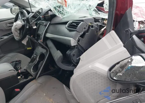 2015 Toyota Camry Xse V6 from USA, damaged, VIN 4T1BK1FK8FU565191